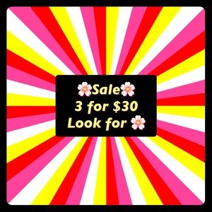 🌸 Sale!!! 3 for $30 look for items with a 🌸